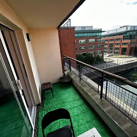 Customhouse Balcony View, Dublin 1-2