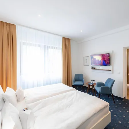 Hotel Adler Post-3