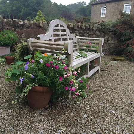 Whashton Springs Farmhouse B&B-3