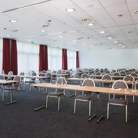 Sunday Hotel Hannover-3