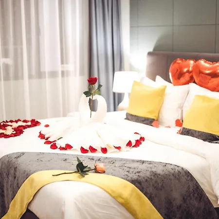 Manhattan Business Hotel, Male-3