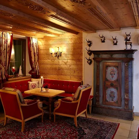 Sporthotel Loruenser-2