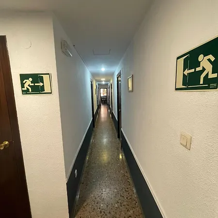 Hostal Milmarcos-2