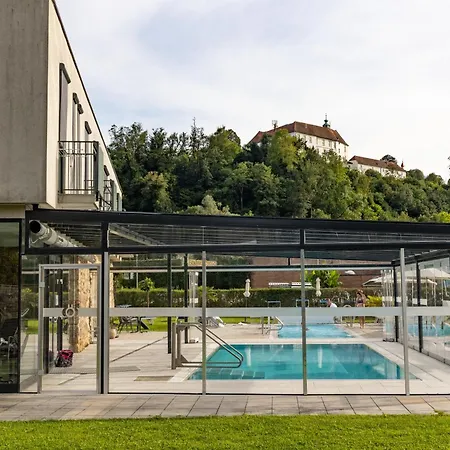 Kaiser von Österreich, Historik- und Thermalhotel-2