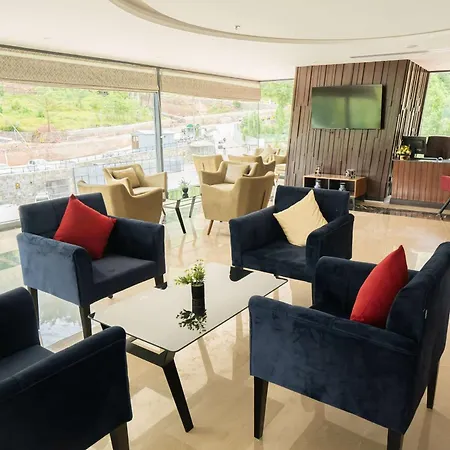 Ramada By Wyndham Murree Lower Topa Resort-3
