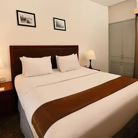 Kutabex Beachfront Hotel-3