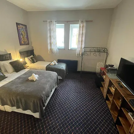 Bay View Rooms At Mentone Hotel-2