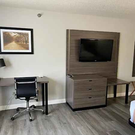 Quality Inn & Suites Red Wing-2