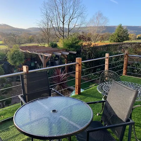 Slayleigh Guest House, Matlock, Room Only Facilities-3