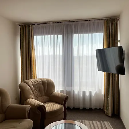 Hotel Estella Superior-3
