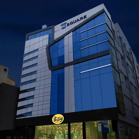 Itsy Hotels N Square-3