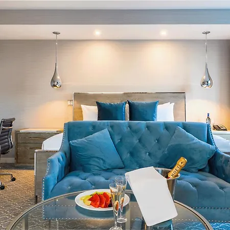 Executive Plaza Hotel & Conference Centre, Metro Vancouver-2