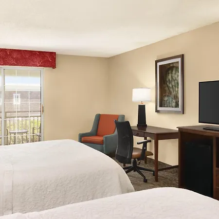 Hampton Inn & Suites Outer Banks/Corolla-3