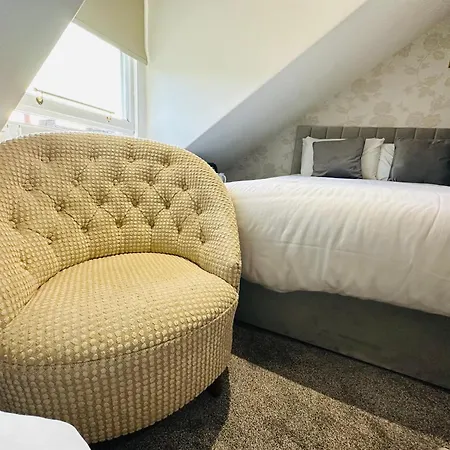 Abbotsford Guest House-2
