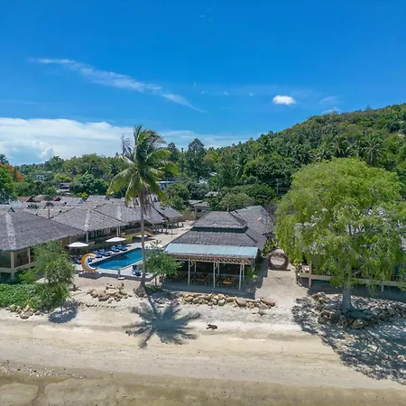Absolute Beachfront Resort-2