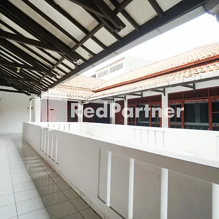 Hotel Borobudur Kemayoran Syariah Mitra Reddoorz-2