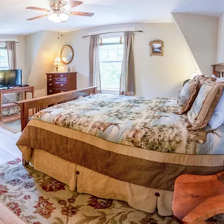 Heathwood Inn-3