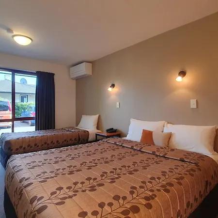 Airways Motel-2