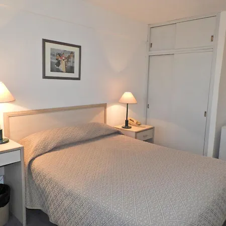 Hotel Tres Cruces-2