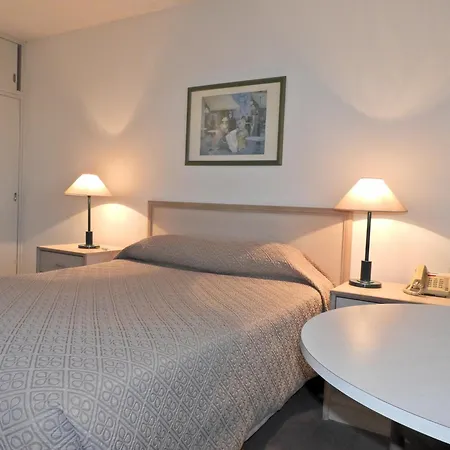 Hotel Tres Cruces-3