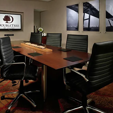 Doubletree Hotel & Suites Charleston Airport-2