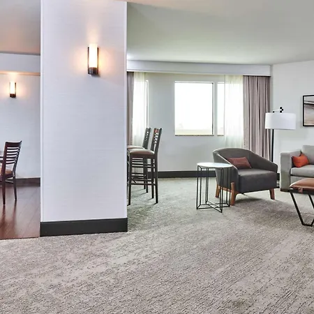 Doubletree By Hilton Fullerton-3