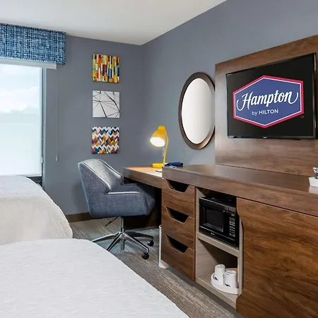 Hampton Inn & Suites Hopkinsville-3