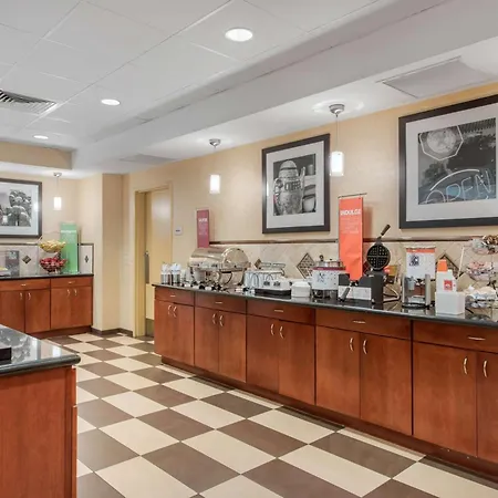 Hampton Inn & Suites Arcata-2