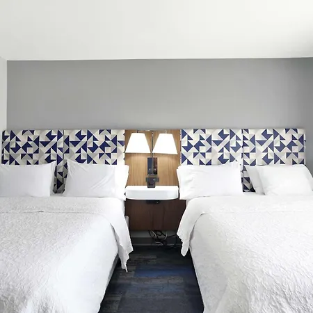 Express Inn-3