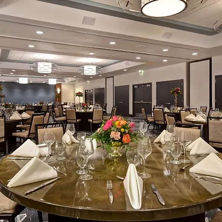 Embassy Suites Syracuse-3