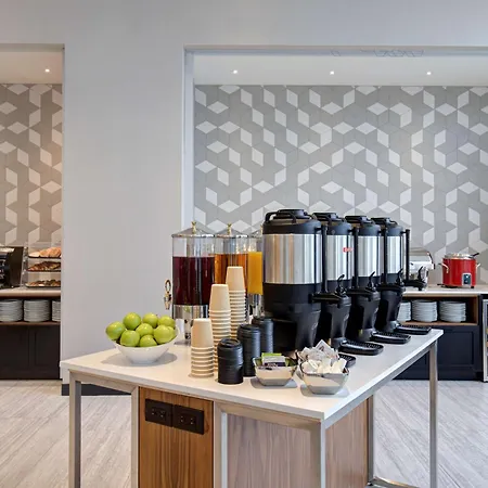 Hampton Inn Montreal Downtown, Qc-3