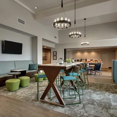 Hampton Inn & Suites By Hilton Southport-3