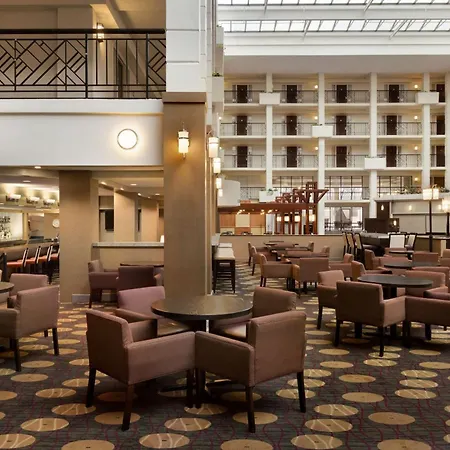 Embassy Suites By Hilton Piscataway Somerset-2