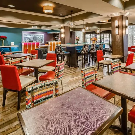 Hampton Inn San Francisco Airport-3