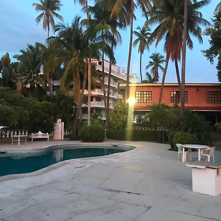 Hotel las hamacas-3