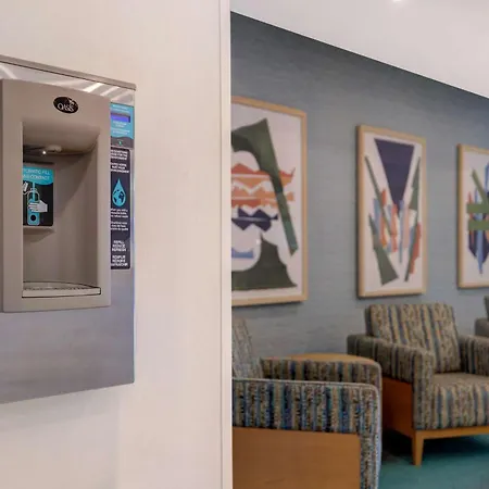 Home2 Suites By Hilton Montreal Dorval-2