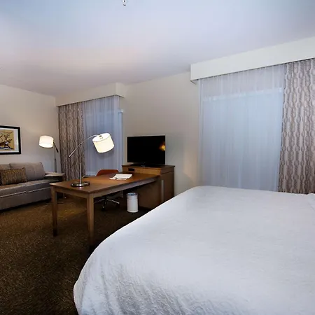Hampton Inn & Suites Truro, Ns-2