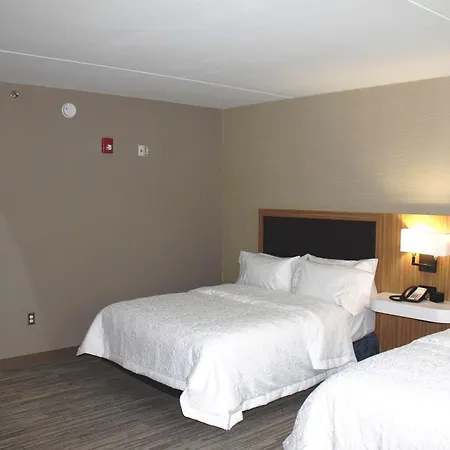 Hampton Inn Forsyth-3