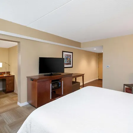 Hampton Inn Lafayette-3