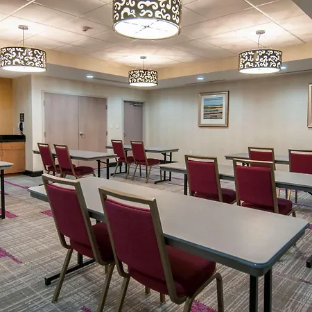Hampton Inn & Suites Ridgeland-3