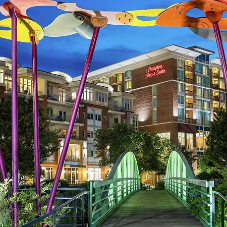 Hampton Inn & Suites Greenville-Downtown-Riverplace-3