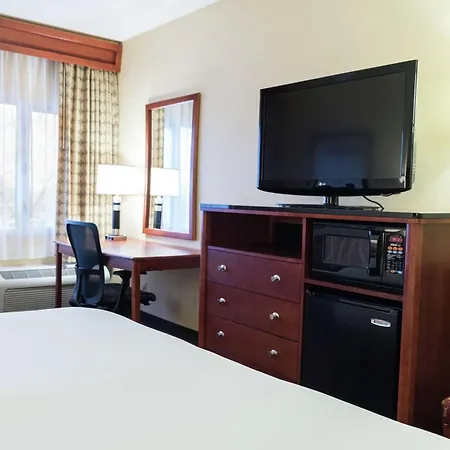 Doubletree By Hilton Holland-2
