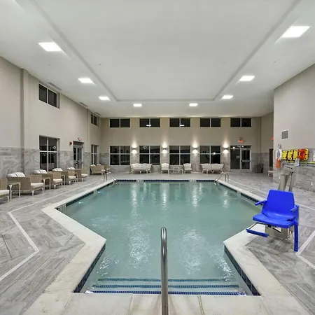 Homewood Suites By Hilton Warren Detroit-2