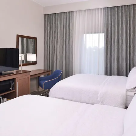 Hampton Inn & Suites Cincinnati-Mason, Ohio-3