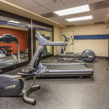Hampton Inn Colorado Springs-Airport-2
