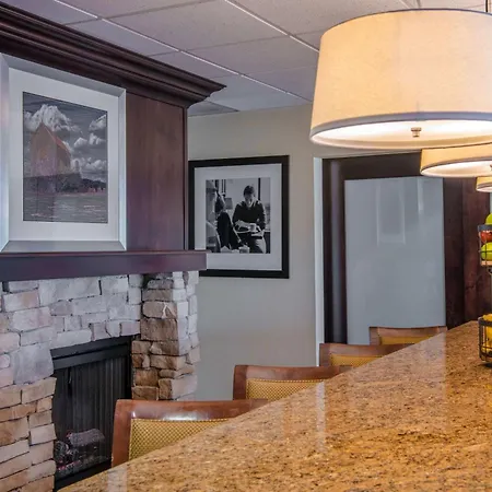 Hampton Inn Cleveland-Solon-2