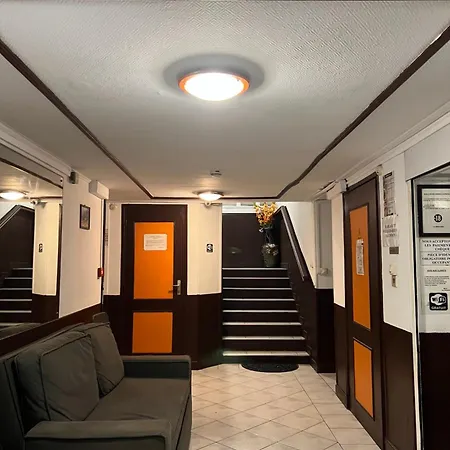 Hotel Du Centre-3
