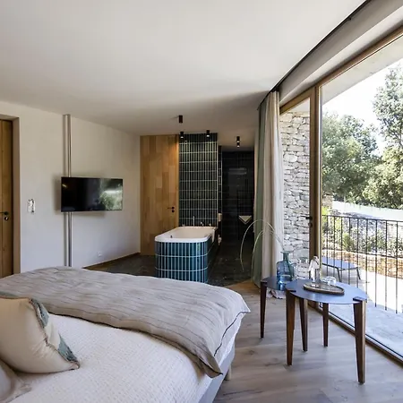 A SPERANZA Suites avec piscine privative chauffée-2