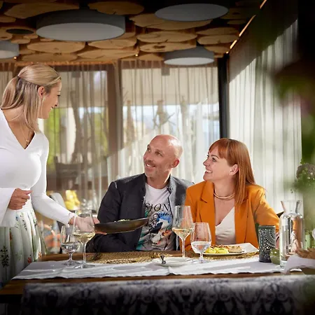 Fontis Luxury Spa Lodge-3