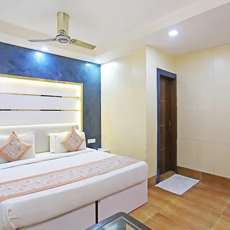 Hotel Preet Palace -5 Mints Walk From Nizamuddin Railway Station-3